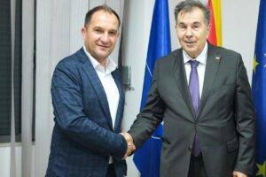 400768225_648885177431505_8529887609549885813_n-1024x682-1024x585