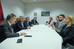 401093281_648885190764837_5492396374266434190_n